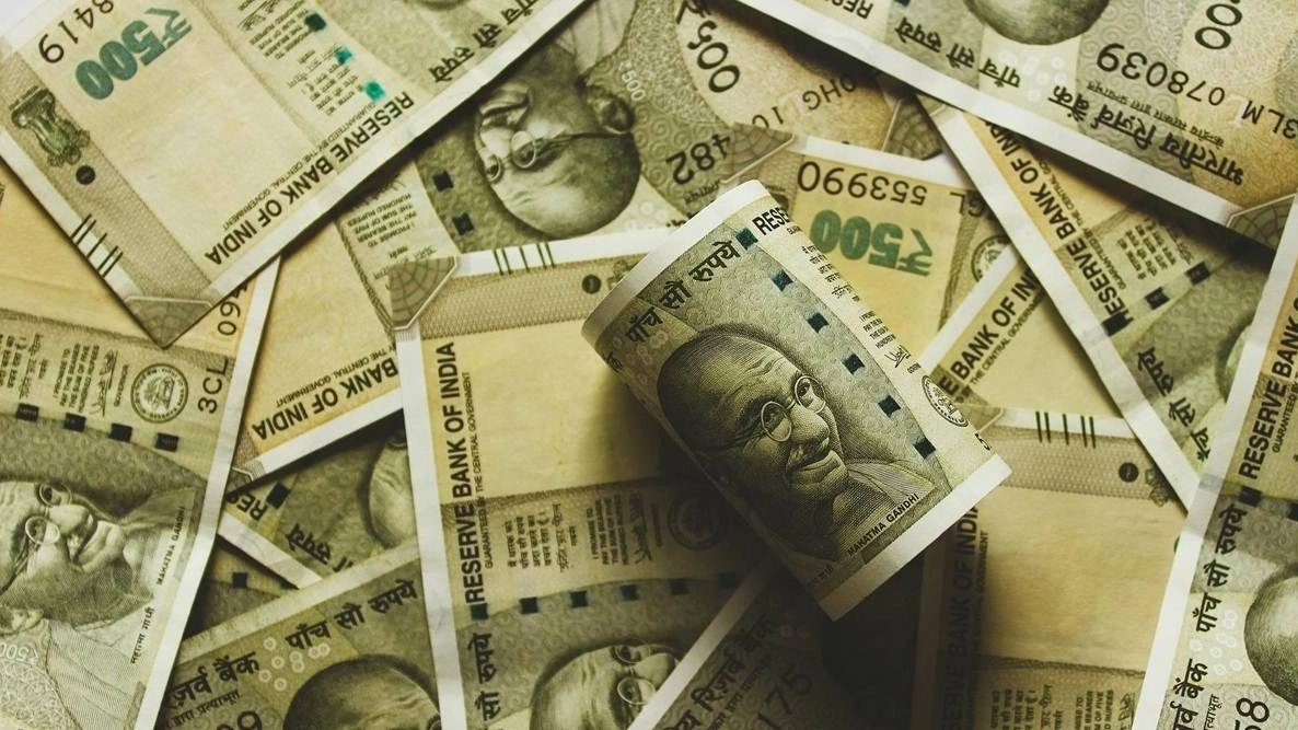 The intriguing evolution of the USD to INR exchange rate 